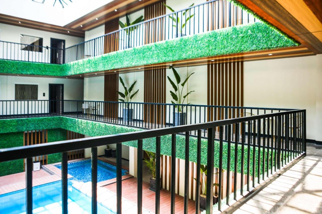 Surestay Studio By Best Western Clarkview Angeles City Eksteriør billede